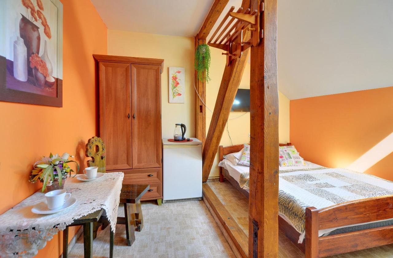 Apartamenty I Pokoje Karpacz - Centrum Karpacza, Parking W Cenie! 外观 照片