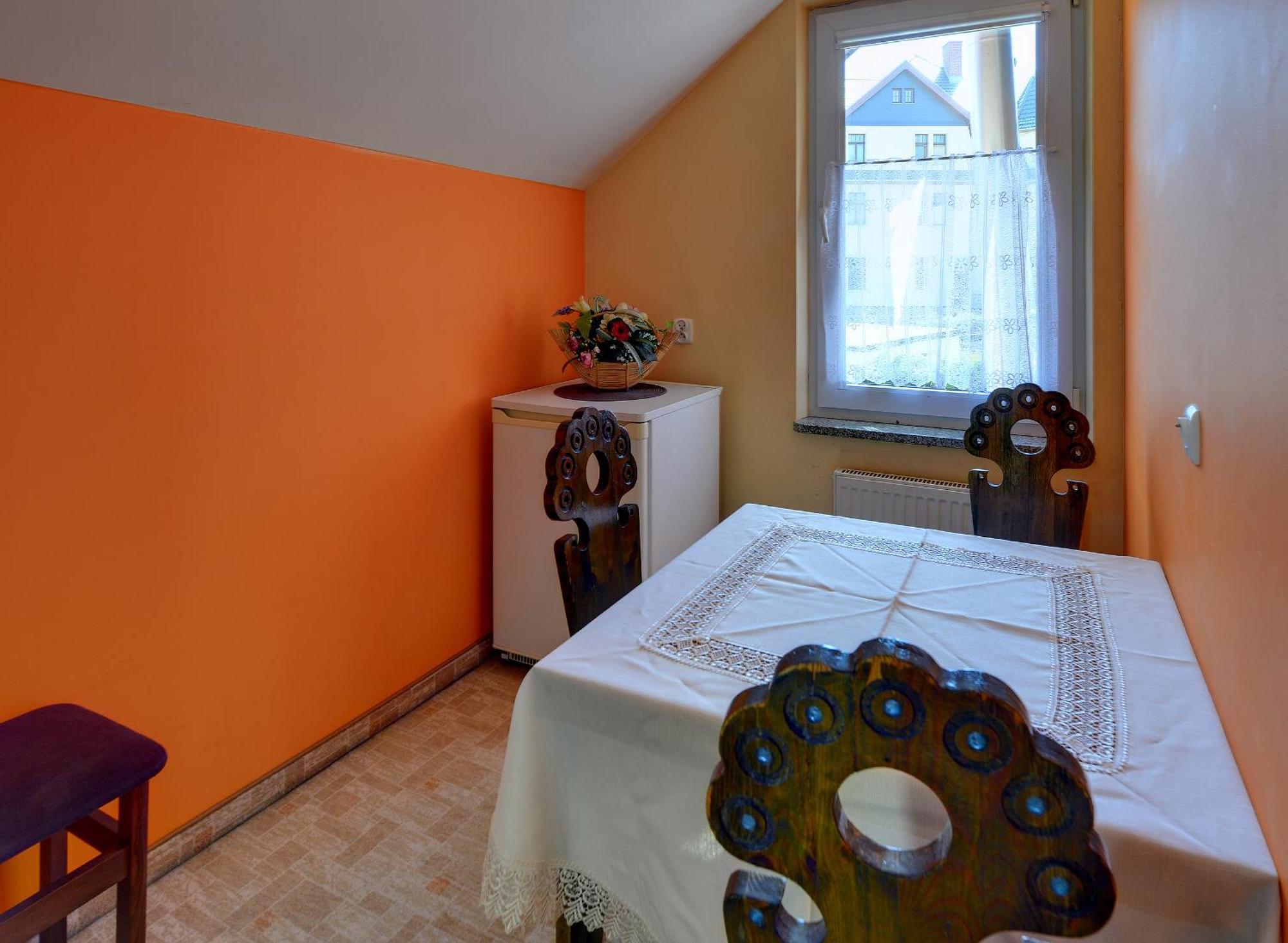 Apartamenty I Pokoje Karpacz - Centrum Karpacza, Parking W Cenie! 客房 照片