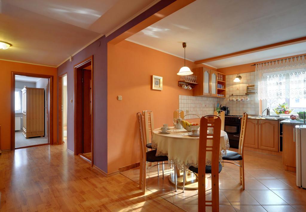 Apartamenty I Pokoje Karpacz - Centrum Karpacza, Parking W Cenie! 外观 照片