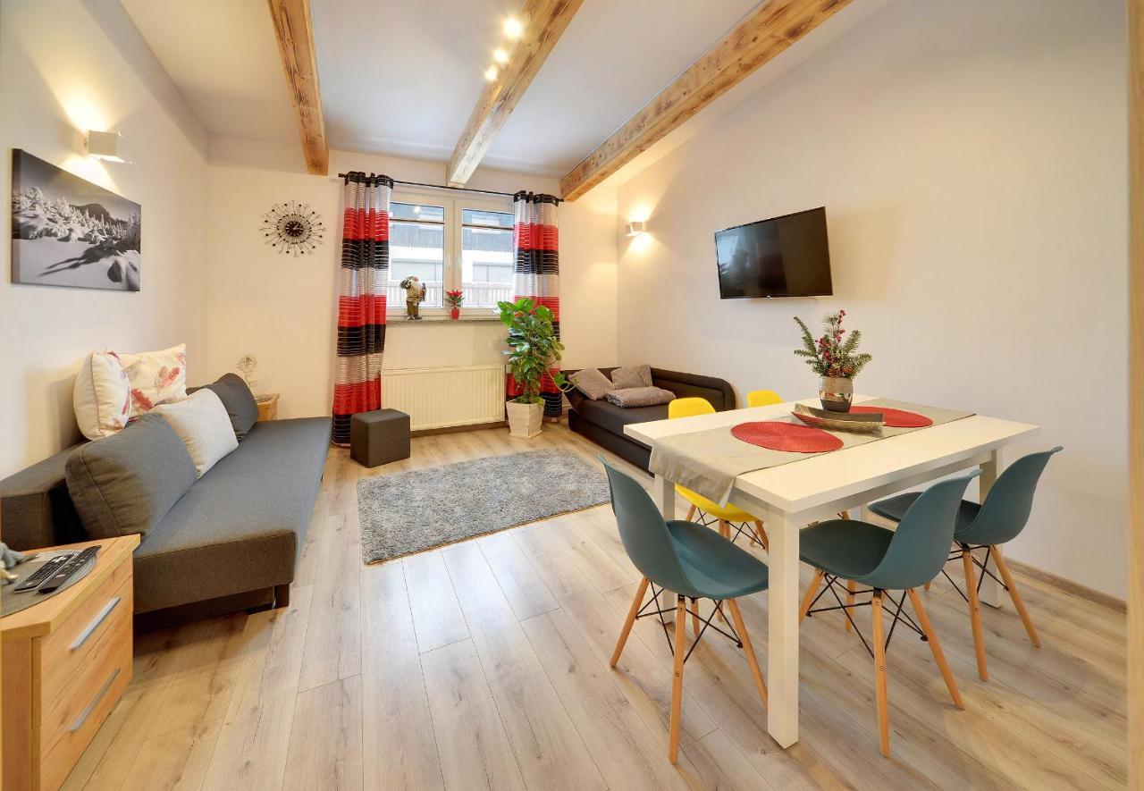 Apartamenty I Pokoje Karpacz - Centrum Karpacza, Parking W Cenie! 外观 照片