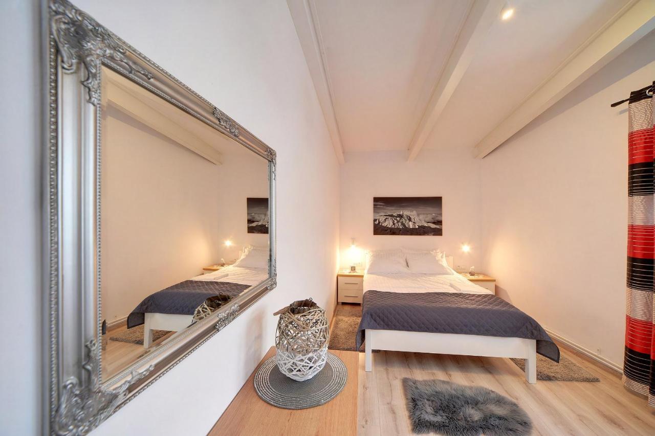 Apartamenty I Pokoje Karpacz - Centrum Karpacza, Parking W Cenie! 外观 照片